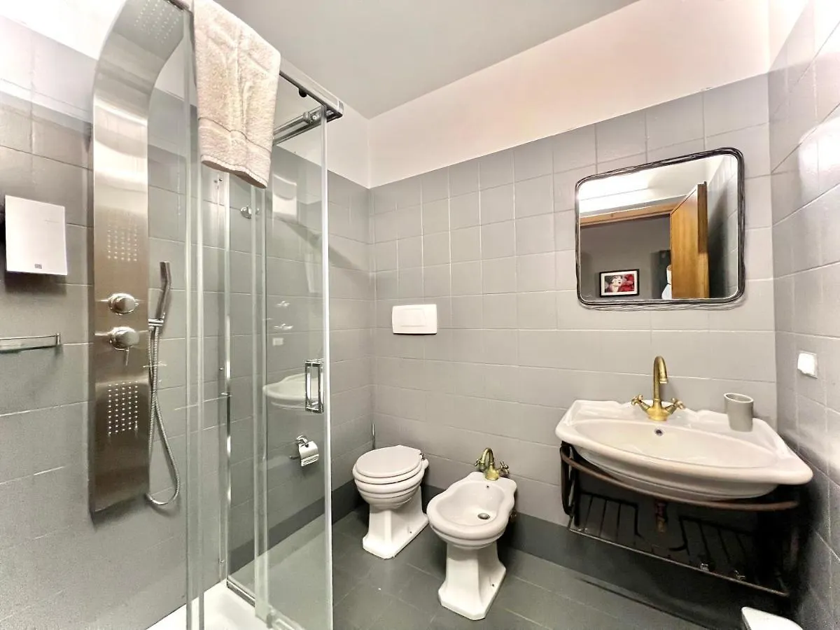 La Sosta In Toscana Camaiore Bed & Breakfast
