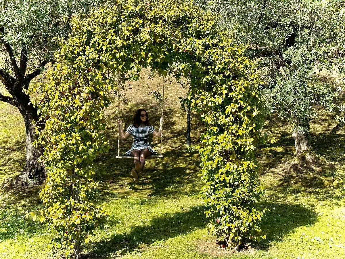 La Sosta In Toscana Camaiore Bed & Breakfast