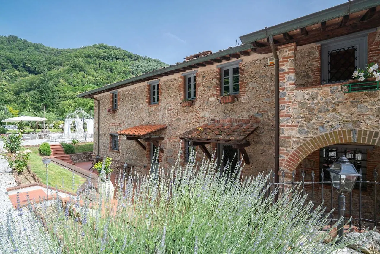 La Sosta In Toscana contacts
